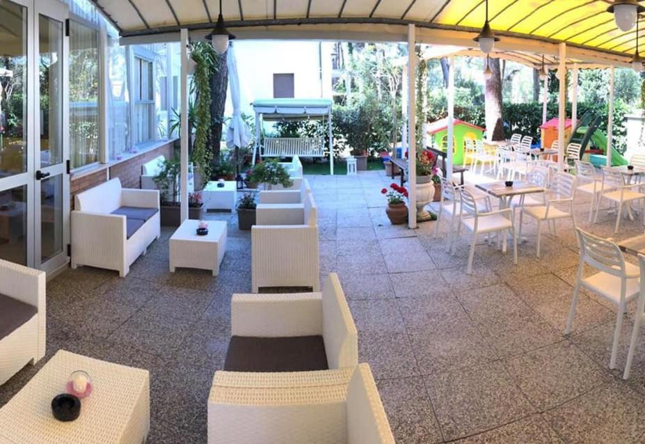 Hotel Fiorenza Milano Marittima Luaran gambar