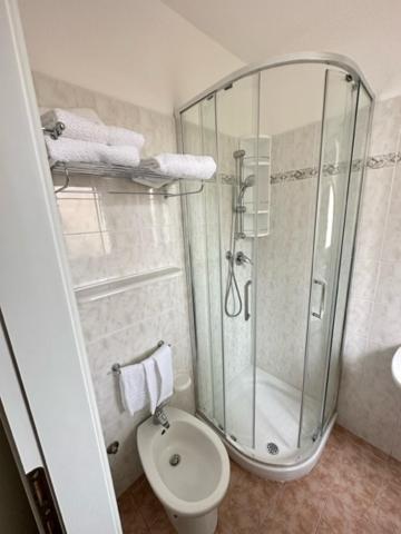 Hotel Fiorenza Milano Marittima Luaran gambar