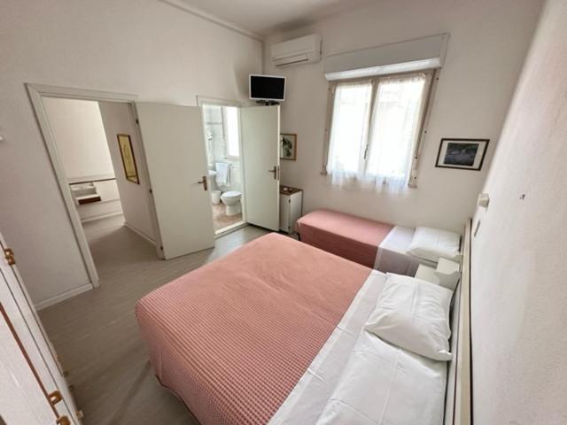 Hotel Fiorenza Milano Marittima Luaran gambar