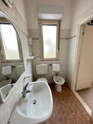 Hotel Fiorenza Milano Marittima Luaran gambar